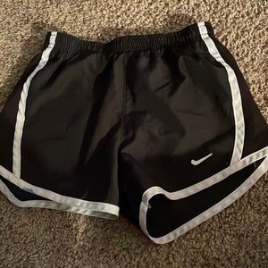 kid nike shorts